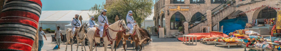 🕌 سوق واقف في الدوحة – التسوق، المطاعم، والأنشطة الثقافية