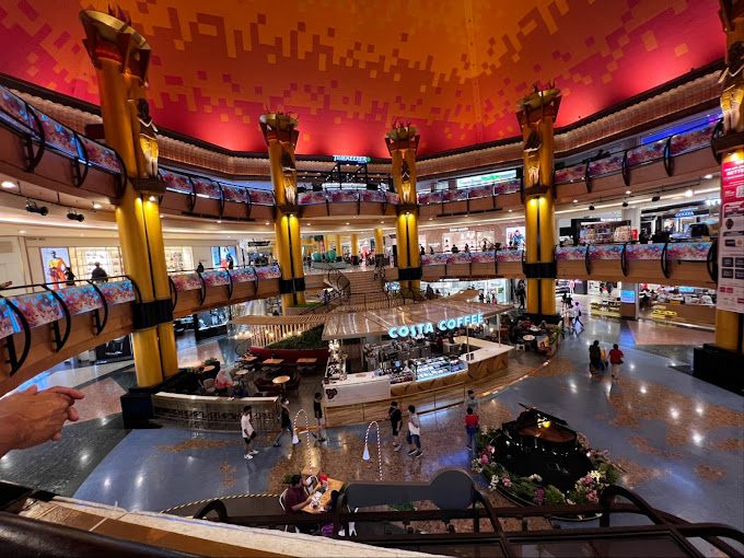 مول صن واي بيراميد – تسوق ومطاعم وترفيه بجوار صن واي لاجون | Tripmoo