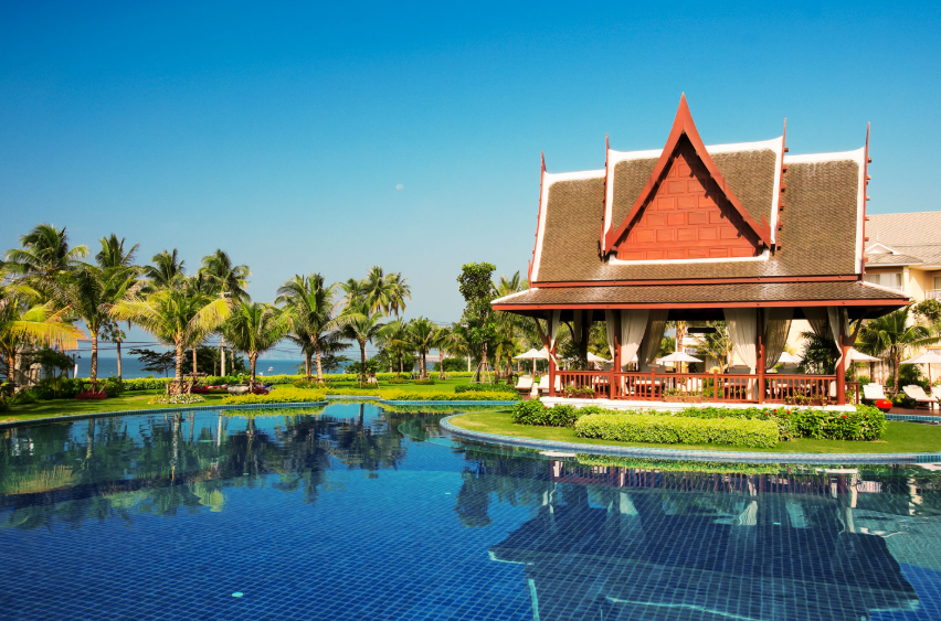 🏨 Top 10 Family Hotels in Asia