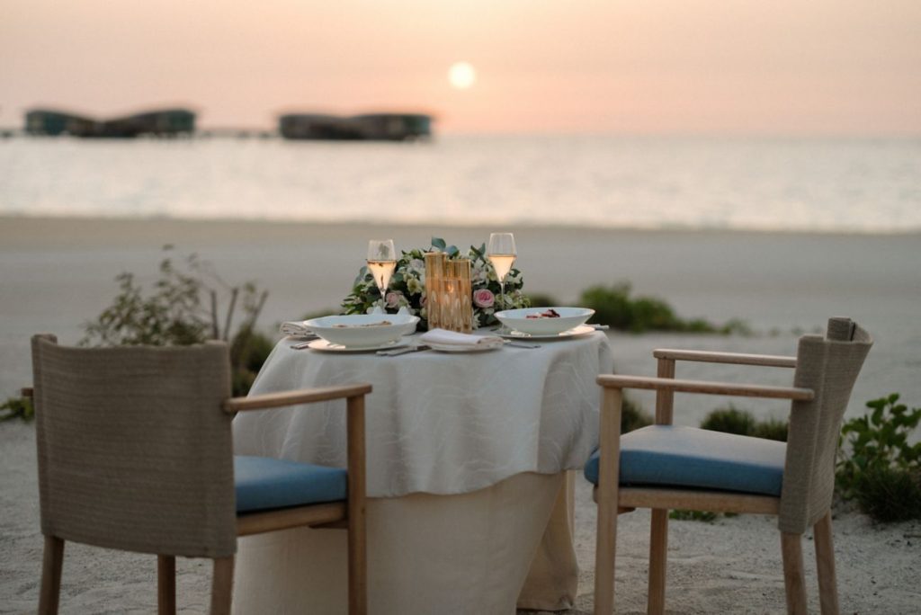 عشاء على البحر سمينياك