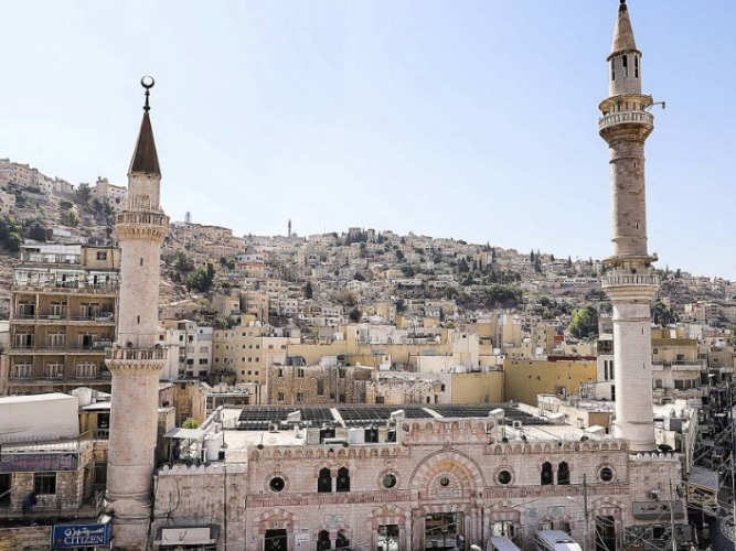 مسجد الحسيني عمّان 2025 | دليل الزيارة: الآداب، الأوقات، الوصول + الخريطة | Tripmoo<