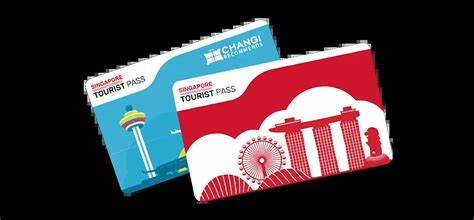 singapore-tourist-pass-cover.jpg — بطاقة Singapore Tourist Pass فوق خريطة MRT في سنغافورة